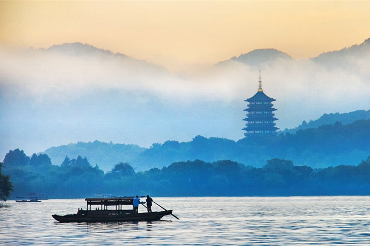 報(bào)考中國地質(zhì)大學(xué)（北京）網(wǎng)絡(luò)教育的學(xué)費(fèi)是多少？