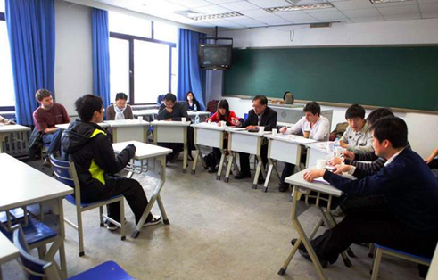這類大學(xué)生有福了：可進京落戶、免試專升本及升研、還有經(jīng)濟補助